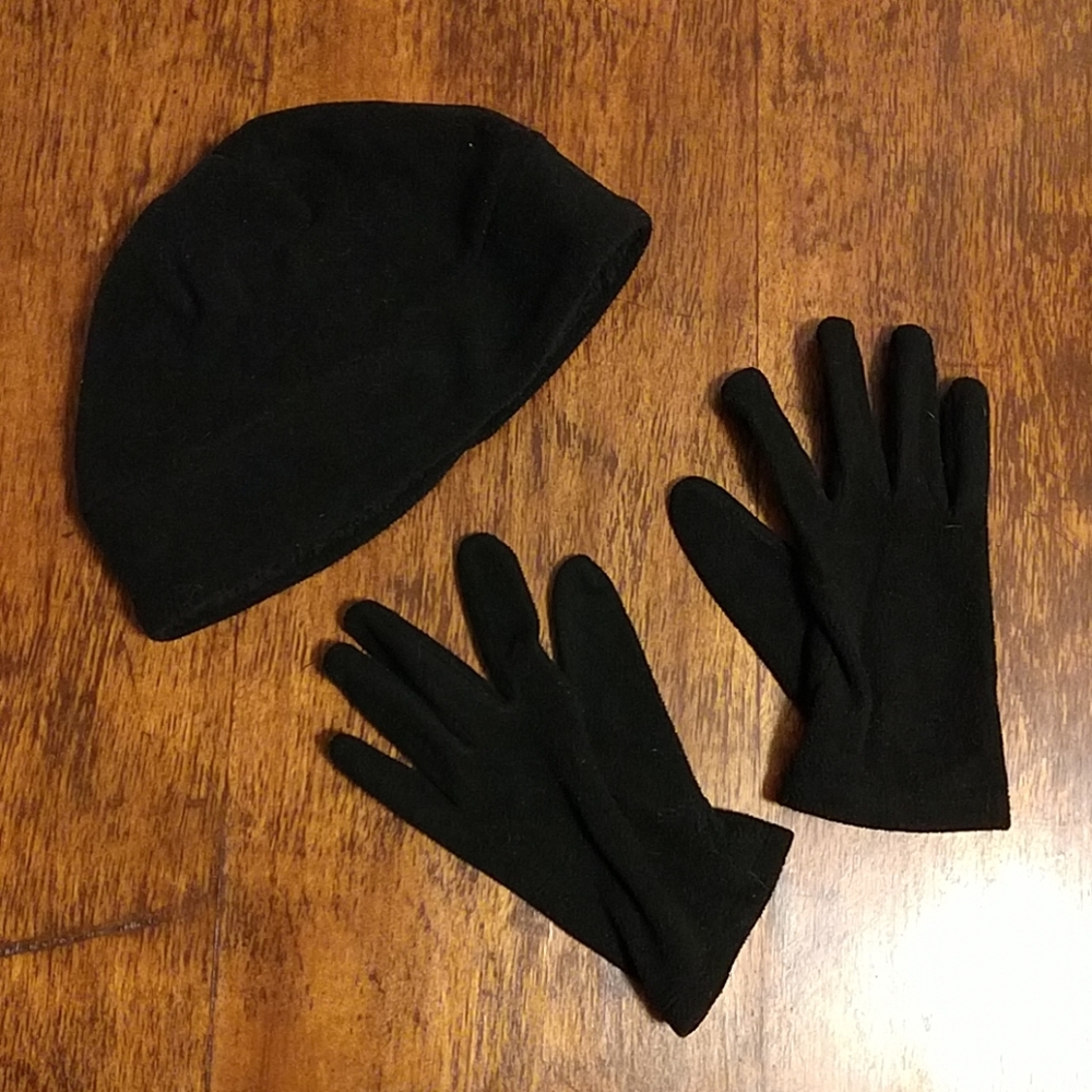 Soft and cozy Hat and gloves set